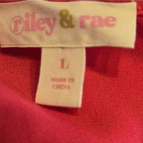 RILEY & RAE Hot Pink Ruffle and Tie Neck Blouse Top - Picture 6 of 7